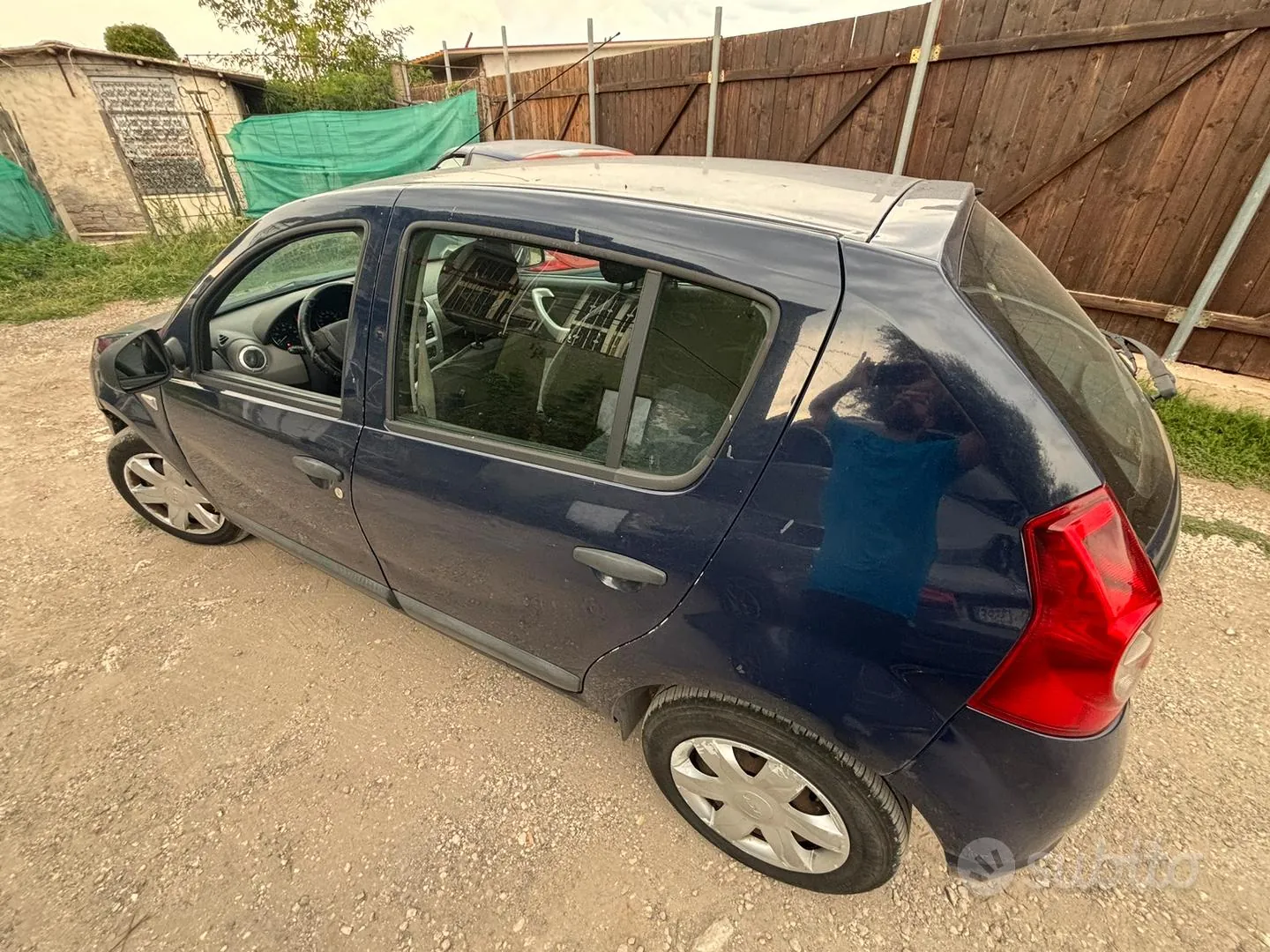 Dacia Sandero 2012 photo 3