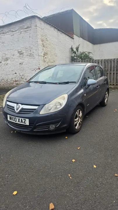 Vauxhall Corsa 2010 photo 2