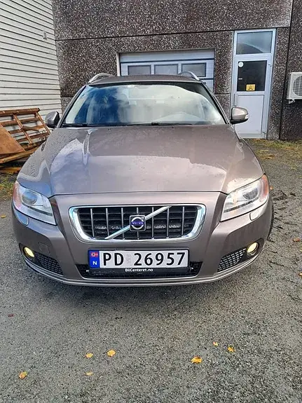 Volvo V70 2008 photo 3