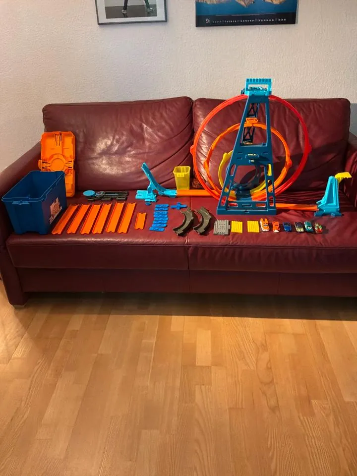 Hot Wheels Track Set