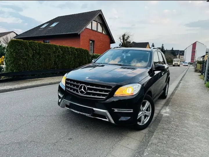 Mercedes-Benz M-Class