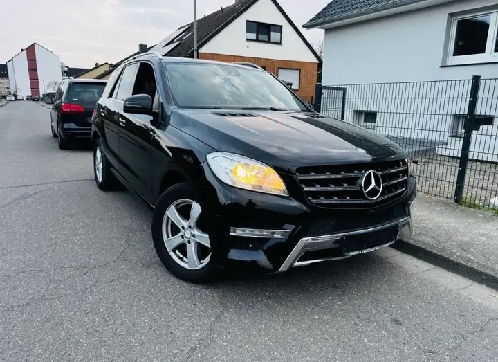 Mercedes-Benz M-Class 2014 photo 2