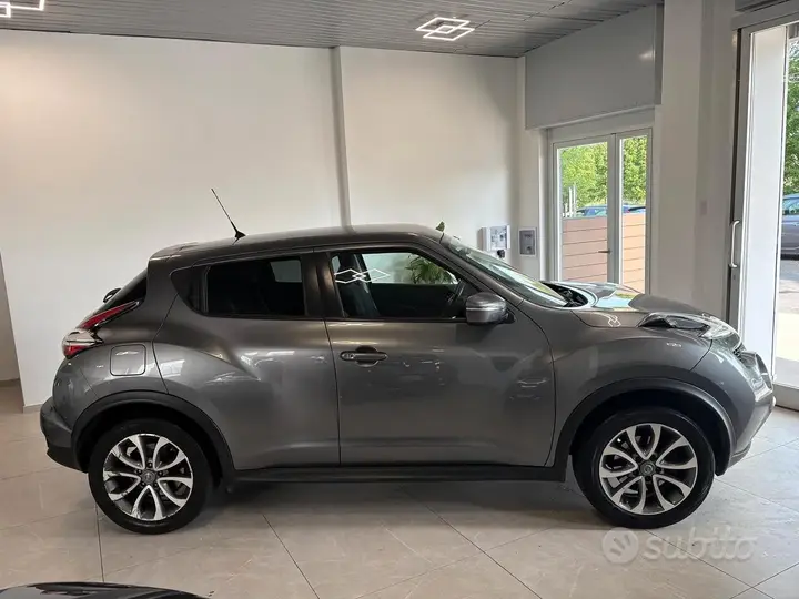 Nissan Juke 2017 photo 2