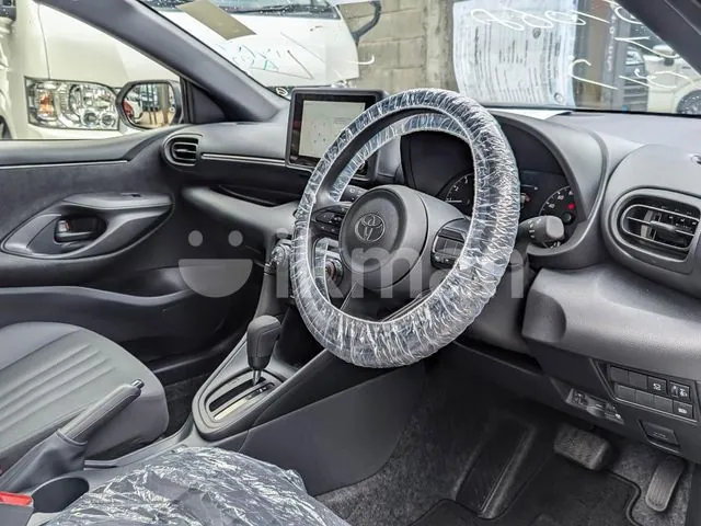 Toyota Yaris 2026 photo 2