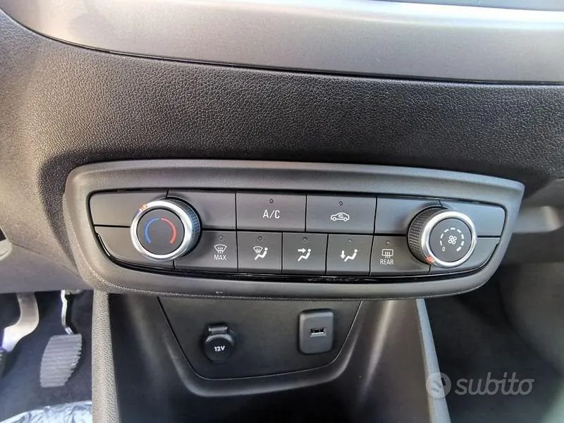 Opel Crossland 2024 photo 3