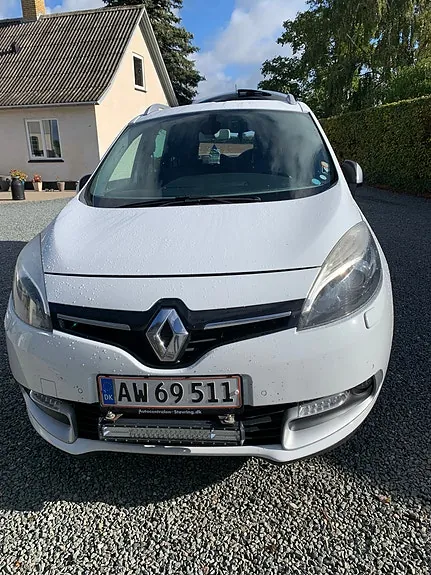 Renault Grand Scenic 2014 photo 3