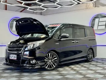 Toyota Esquire 2016 photo 4