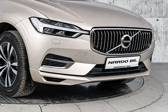 Volvo Xc60 2019 photo 2