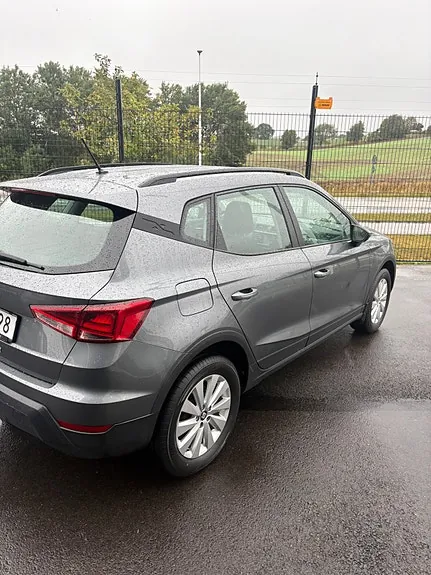 Seat Arona 2018 photo 2