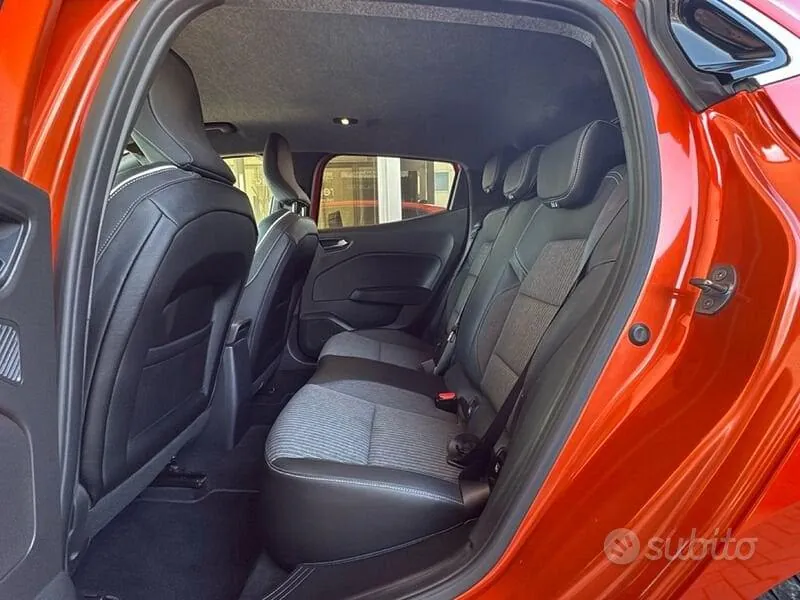 Renault Clio 2023 photo 4