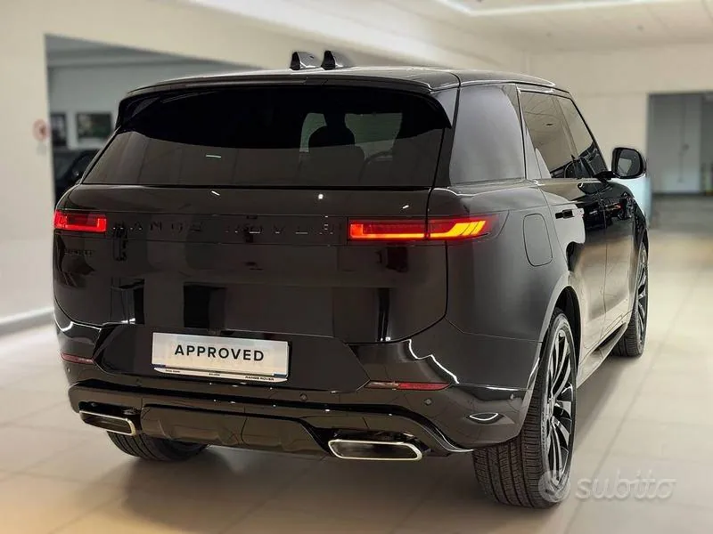 Land Rover Range Rover Sport 2026 photo 2