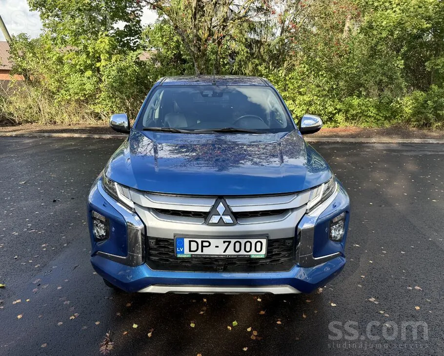 Mitsubishi L200 2021 photo 2