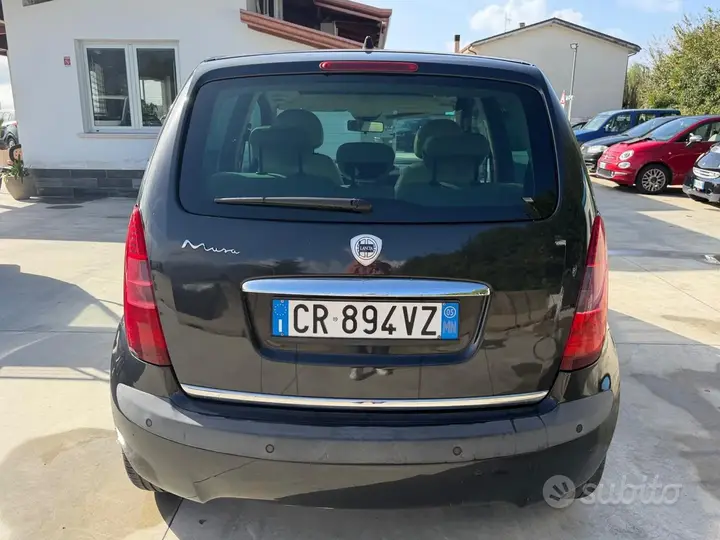 Lancia Musa 2005 photo 4