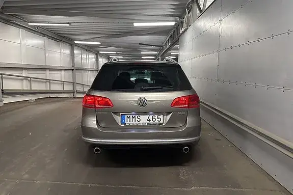 Volkswagen Passat 2013 photo 4