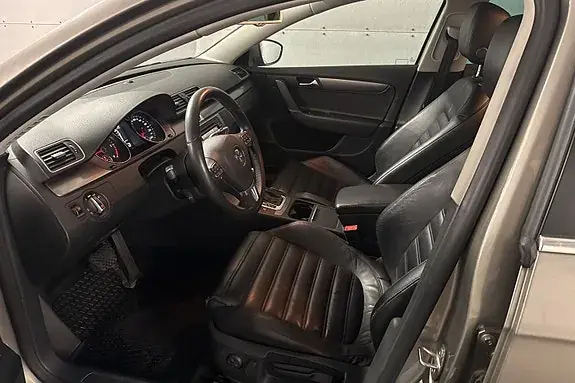 Volkswagen Passat 2013 photo 5