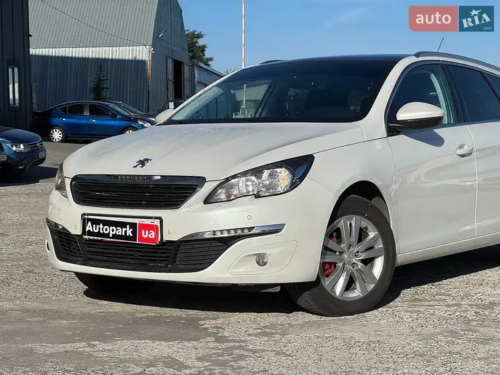 Peugeot 308 2015 photo 5