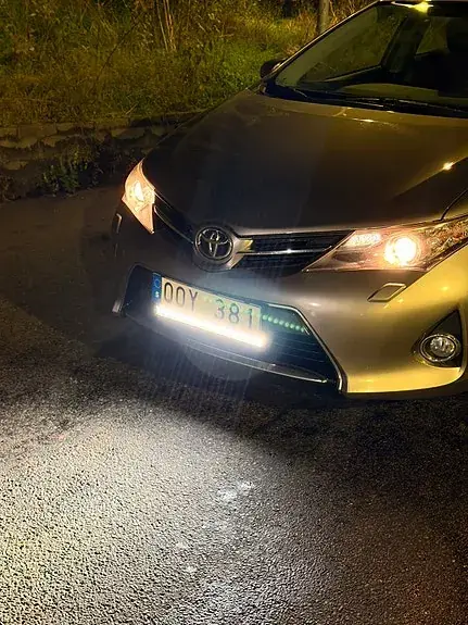 Toyota Auris 2013 photo 5