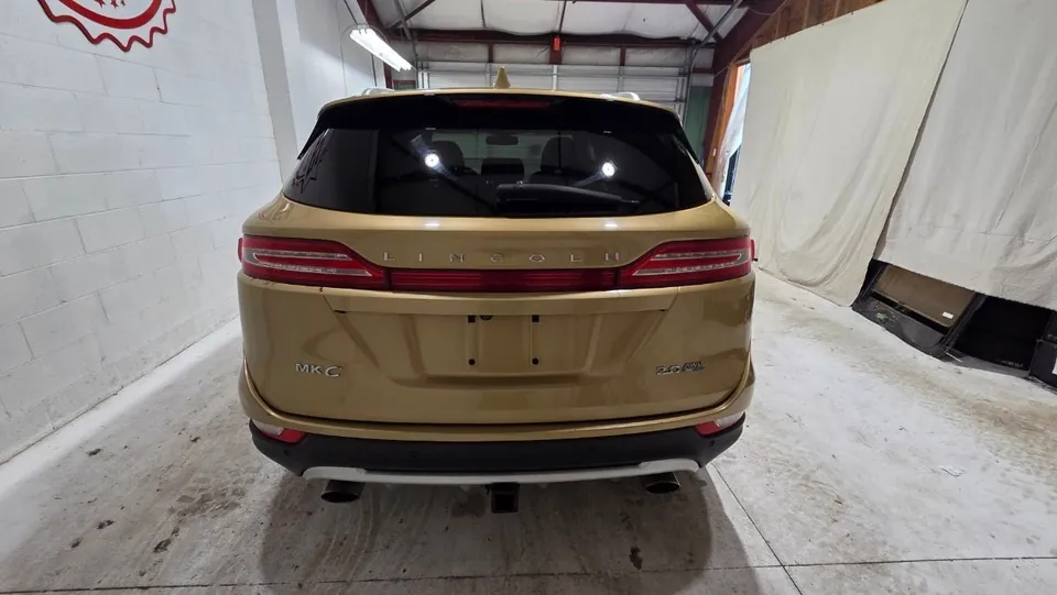 Lincoln Mkc 2015 photo 3