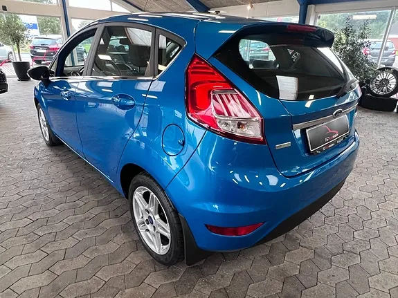 Ford Fiesta 2015 photo 5