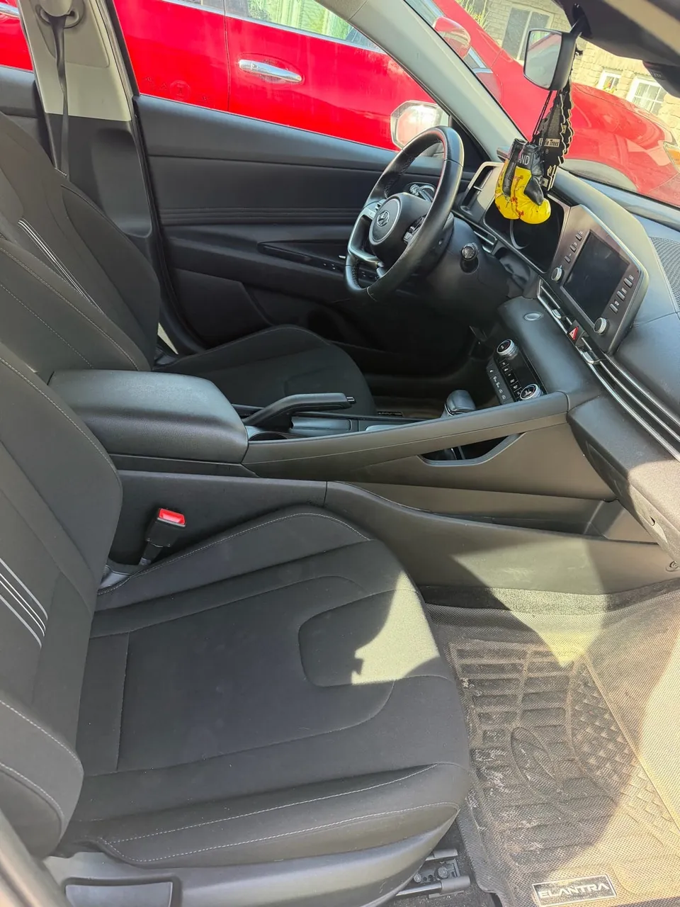 Hyundai Elantra 2021 photo 2