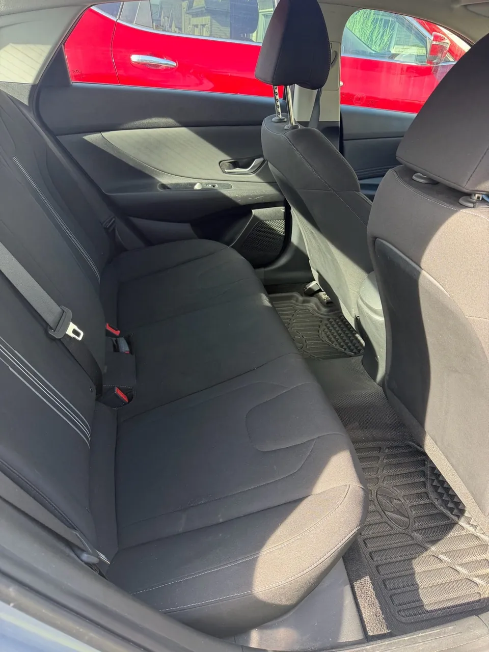 Hyundai Elantra 2021 photo 3