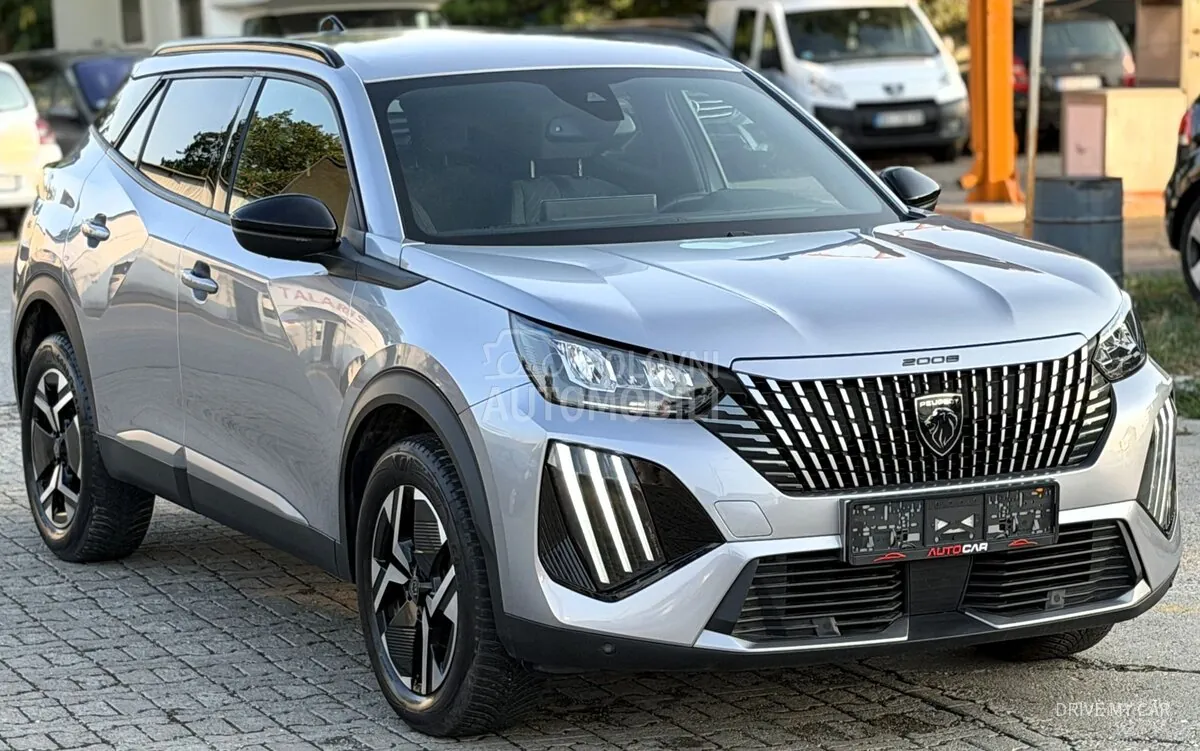 Peugeot 2008 2023 photo 4