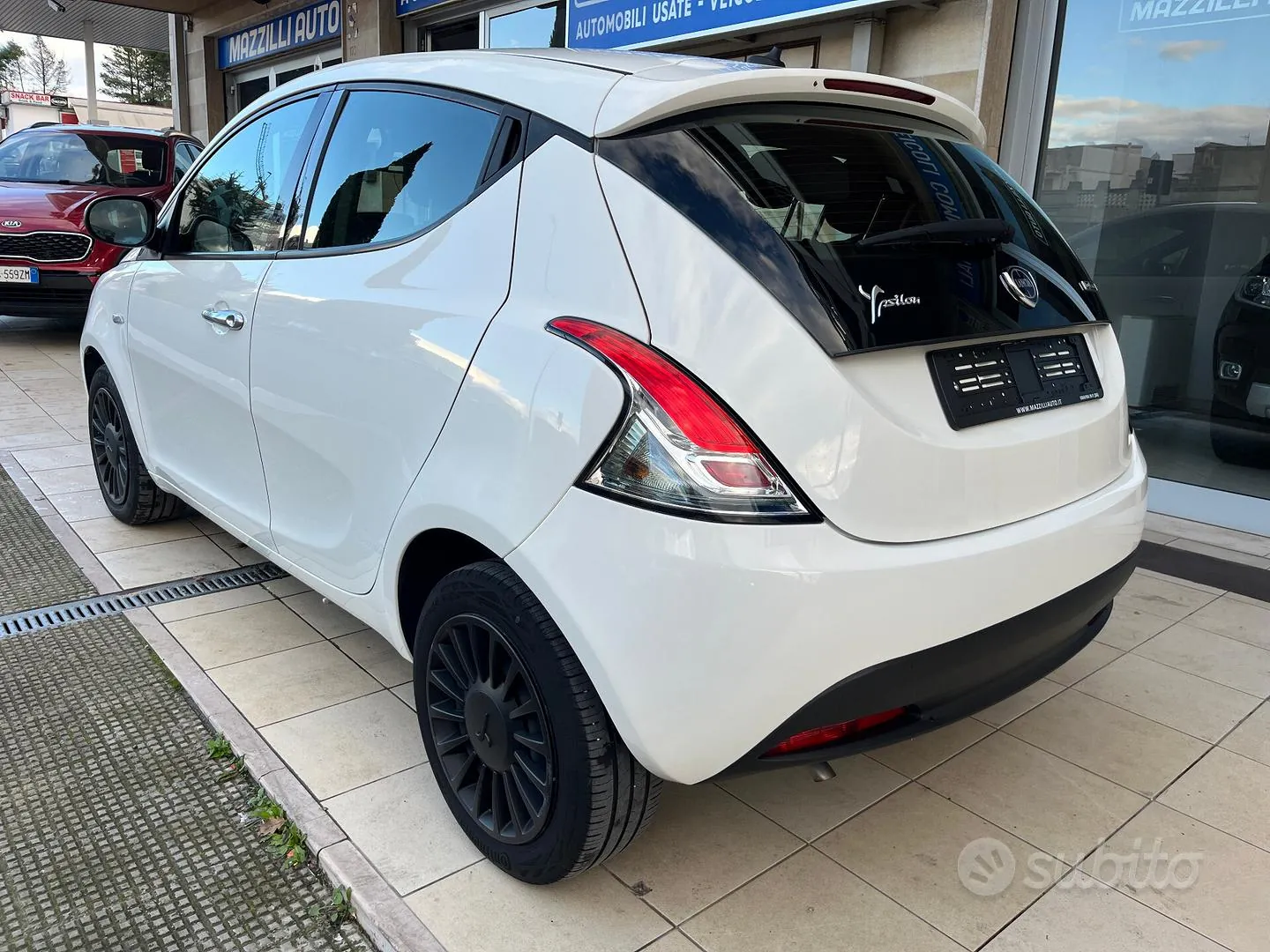 Lancia Ypsilon 2022 photo 2