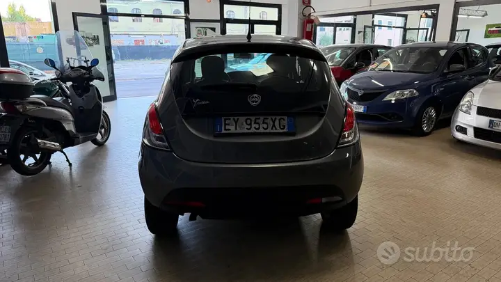 Lancia Ypsilon 2015 photo 5