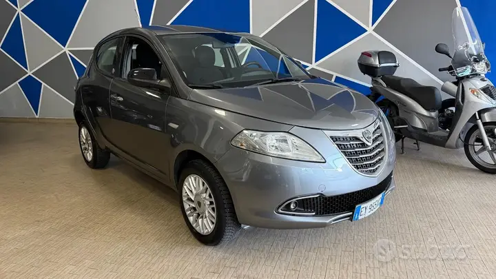 Lancia Ypsilon 2015 photo 3