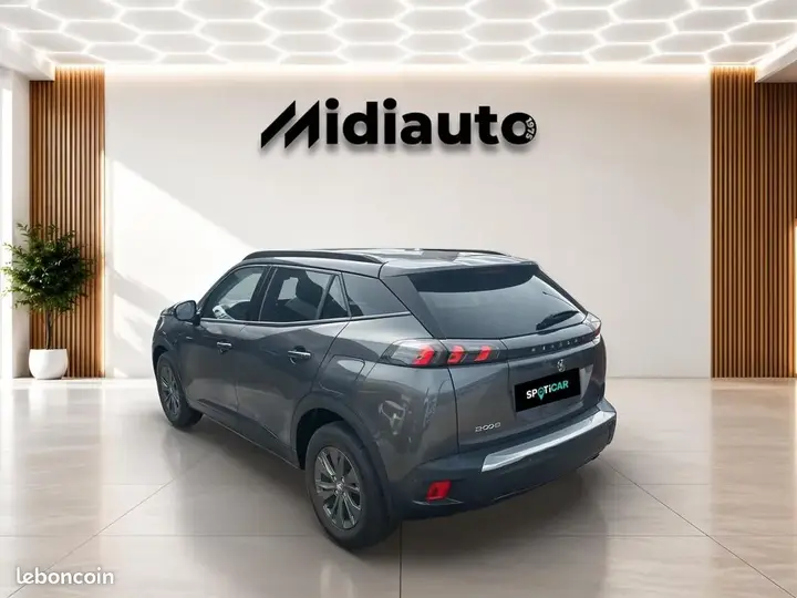 Peugeot 2008 2022 photo 3