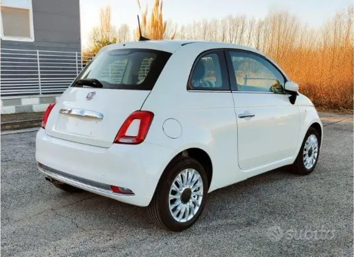Fiat 500 2020 photo 2
