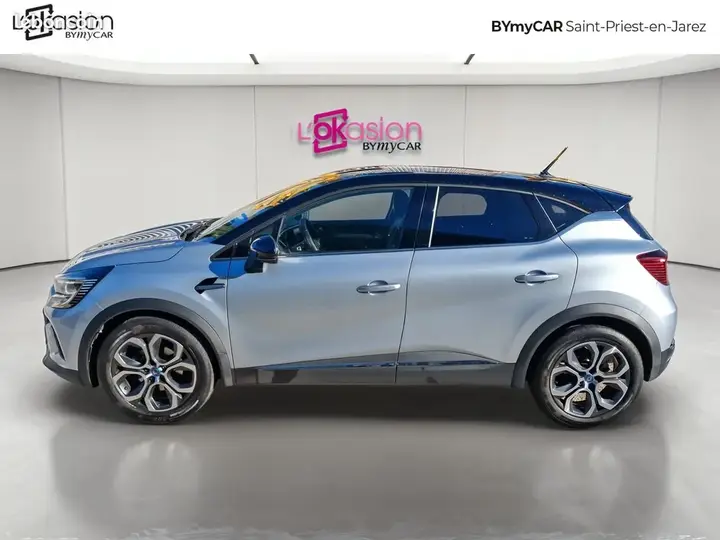 Renault Captur 2022 photo 2