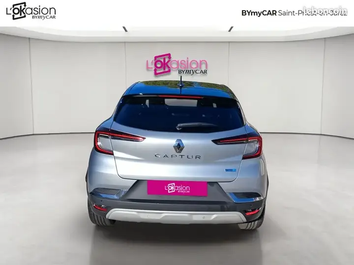 Renault Captur 2022 photo 4