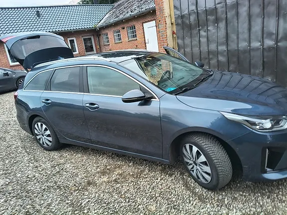Kia Ceed 2021 photo 2