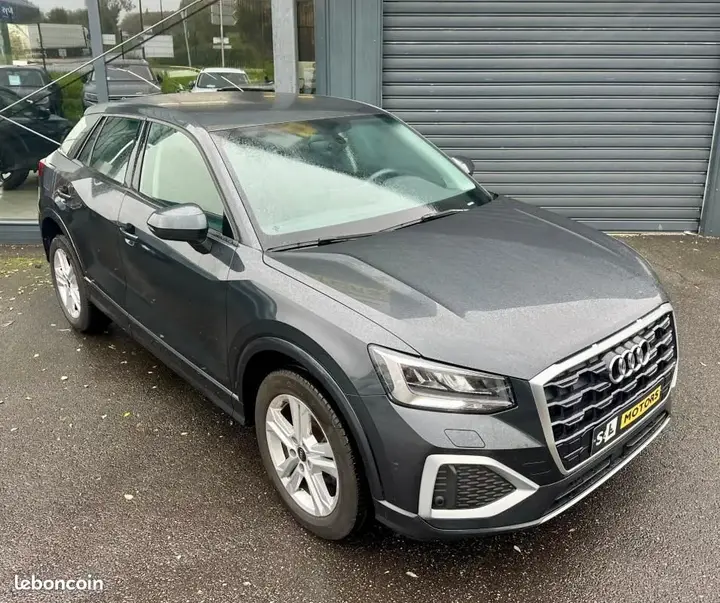Audi Q2 2023 photo 2