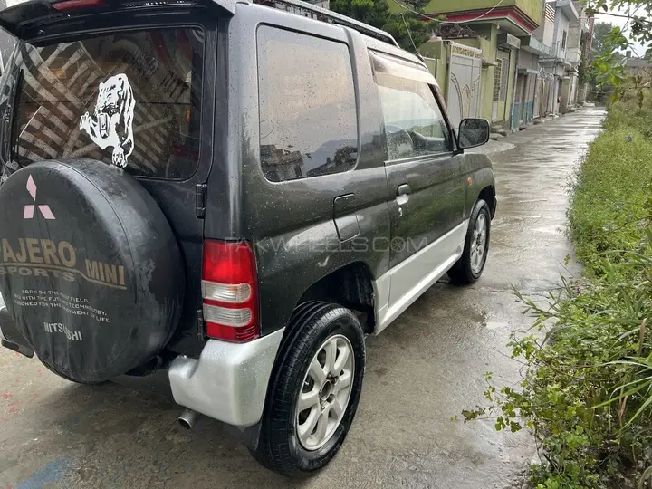 Mitsubishi Pajero Mini