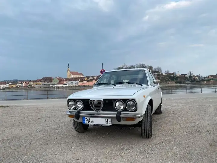Alfa Romeo Alfetta