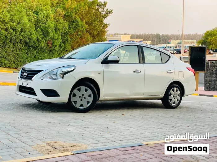 Nissan Sunny 2023 photo 3