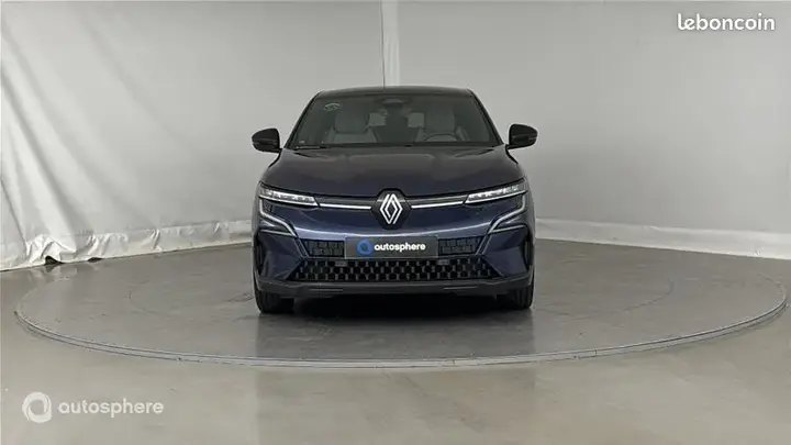 Renault Megane 2023 photo 2