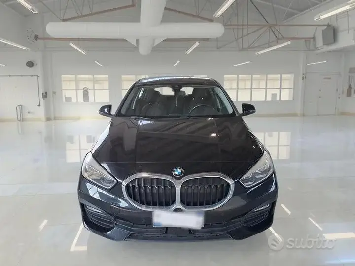 BMW 1 Series 2021 photo 2