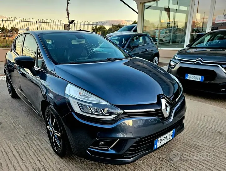 Renault Clio 2019 photo 2