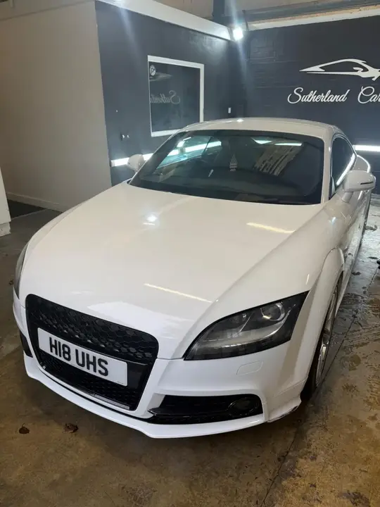 Audi Tt 2011 photo 2