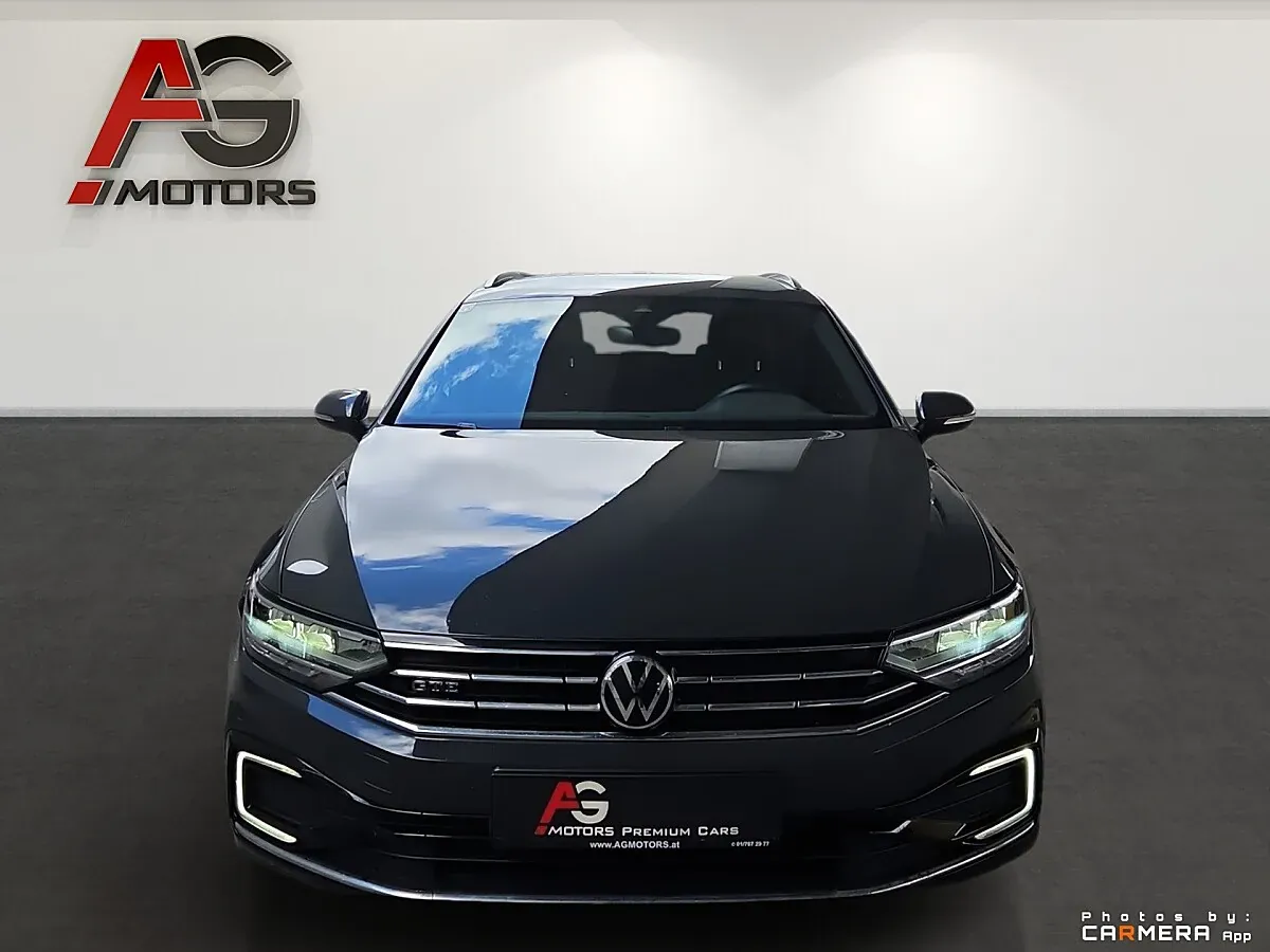 Volkswagen Passat 2020 photo 2