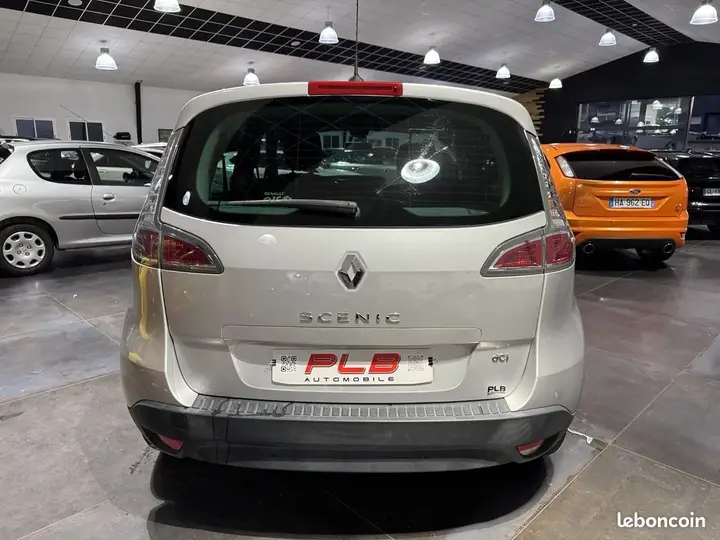 Renault Scenic 2016 photo 5