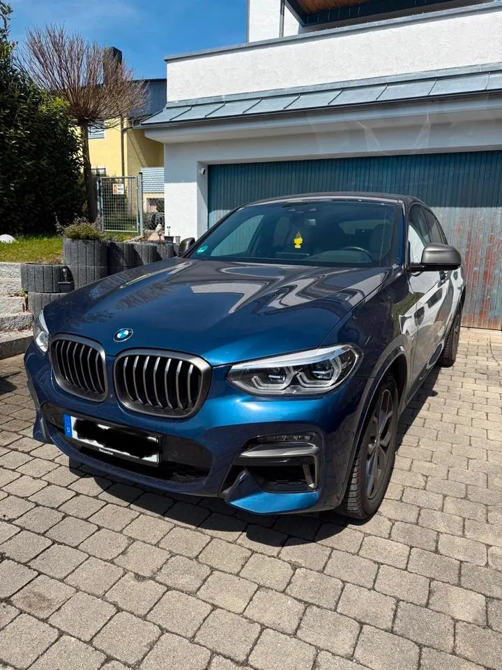 BMW X4 M40D