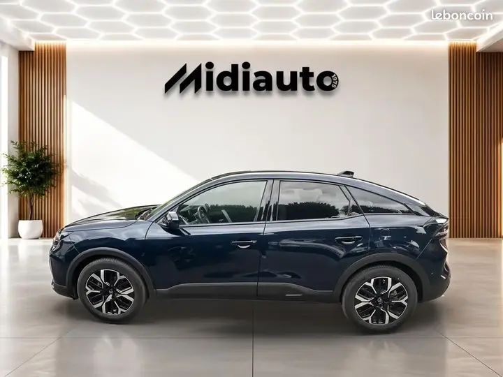 Citroen C4 2025 photo 2