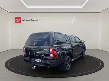 Toyota Hilux 2024 photo 4