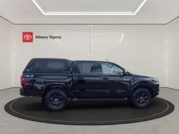 Toyota Hilux 2024 photo 3