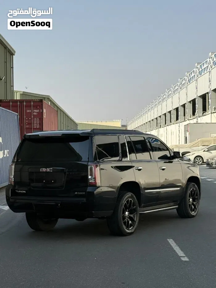 GMC Yukon 2020 photo 3