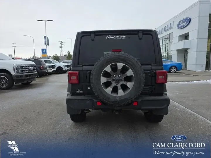 Jeep Wrangler Unlimited 2018 photo 5